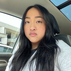 Meet your Posher, Macey